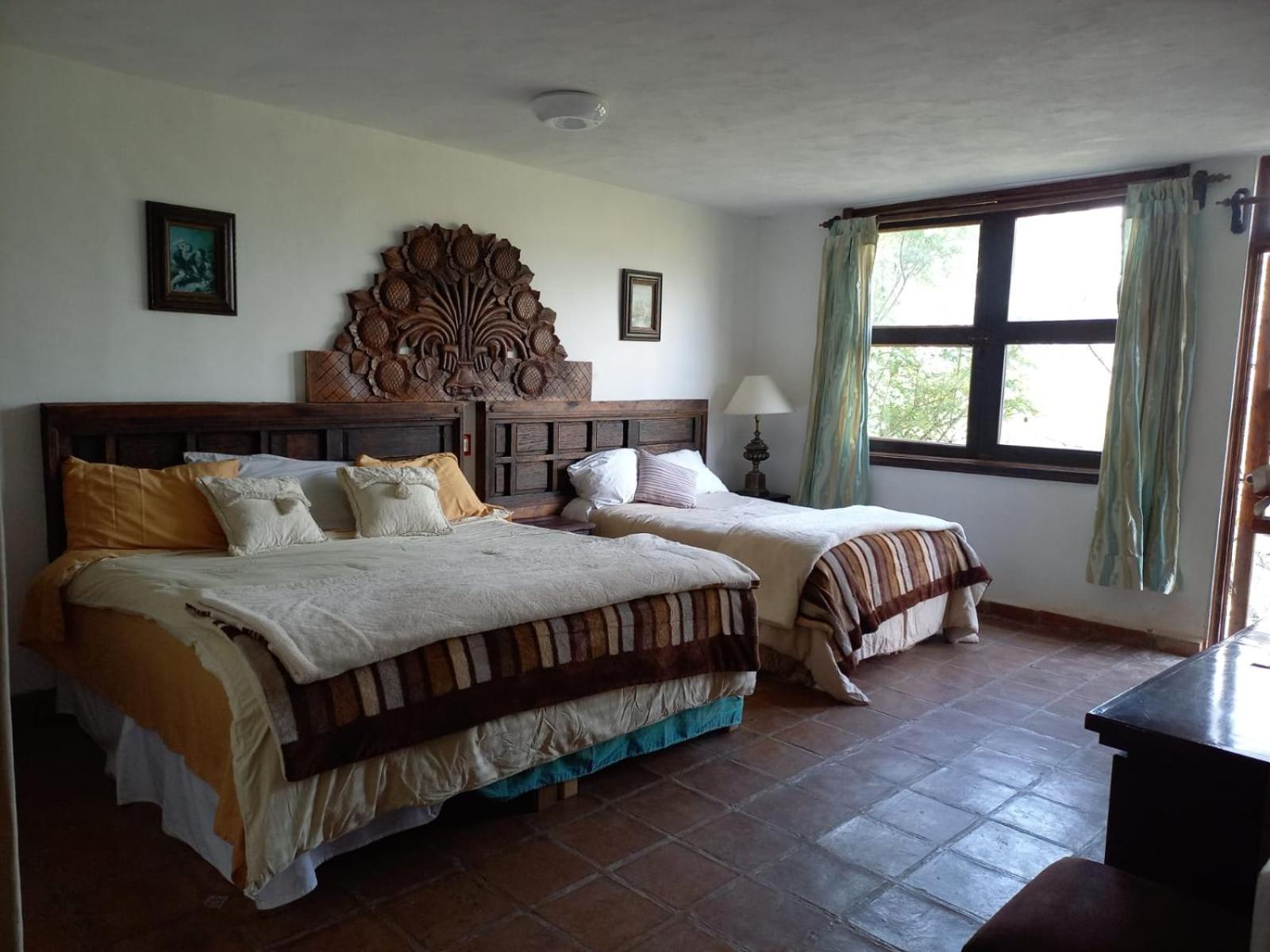 Solache Inn Ситакуаро Экстерьер фото