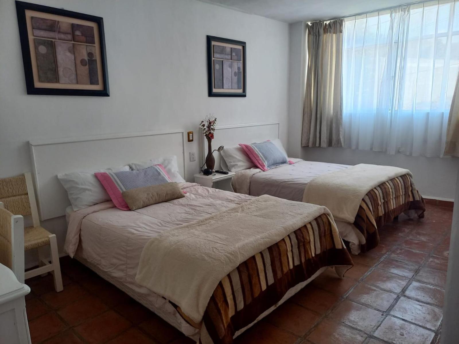 Solache Inn Ситакуаро Экстерьер фото