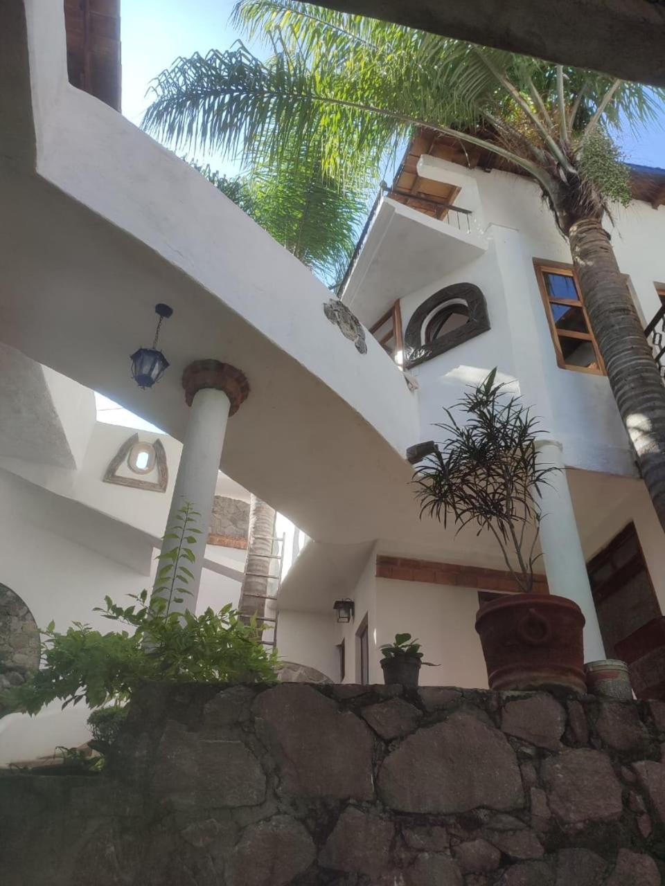 Solache Inn Ситакуаро Экстерьер фото